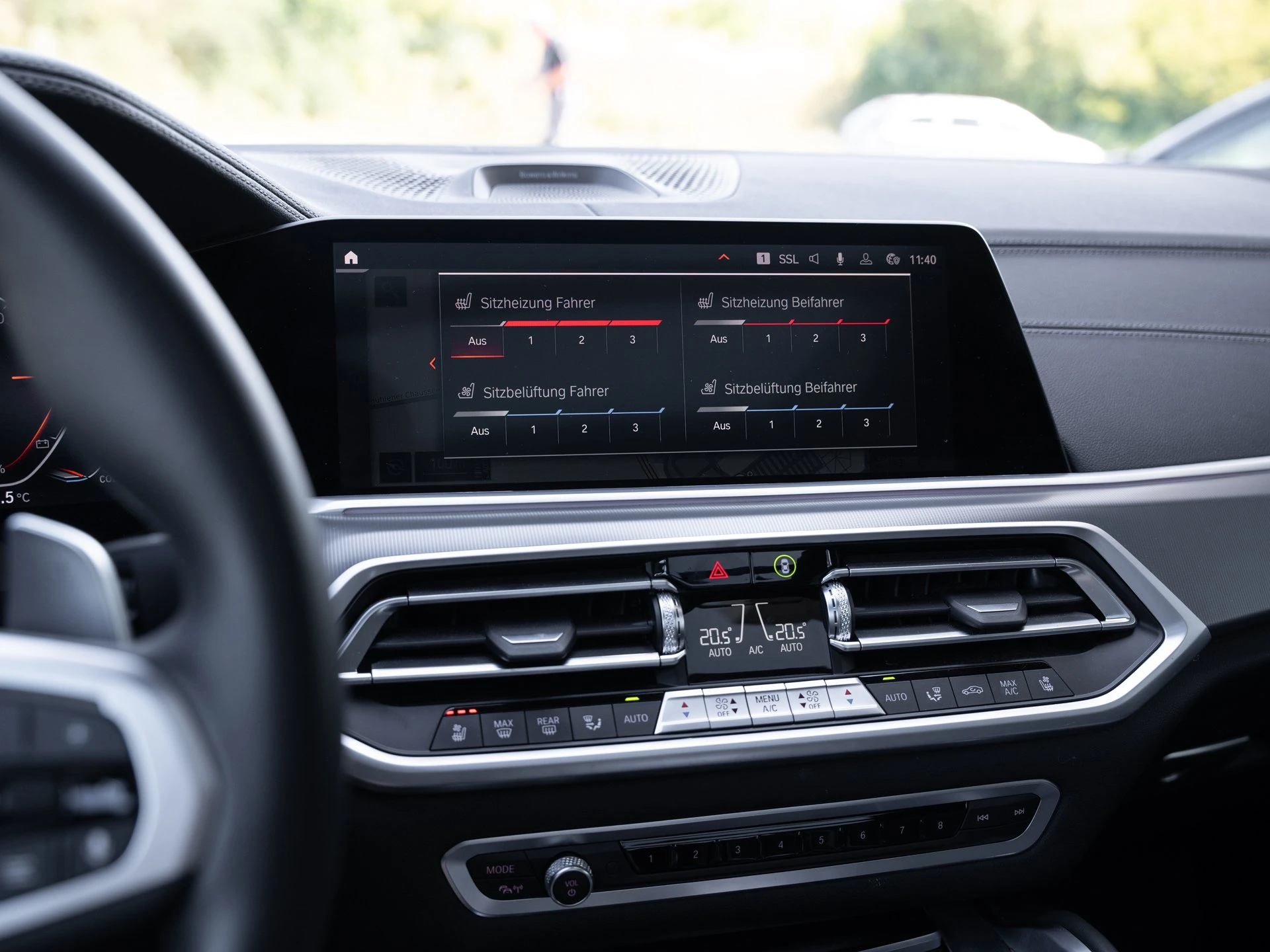 BMW-X6-image-16