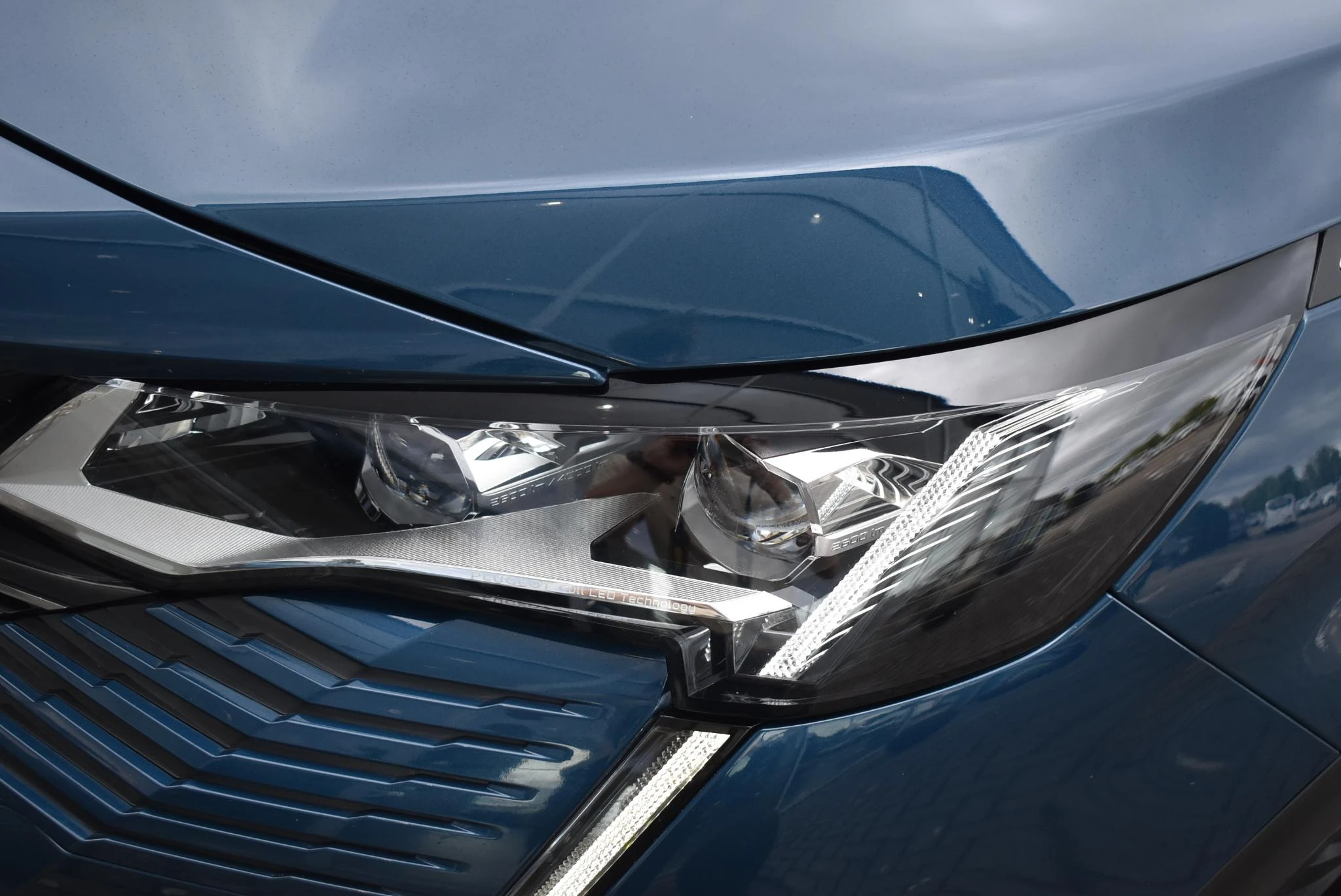 Peugeot-5008-image-12