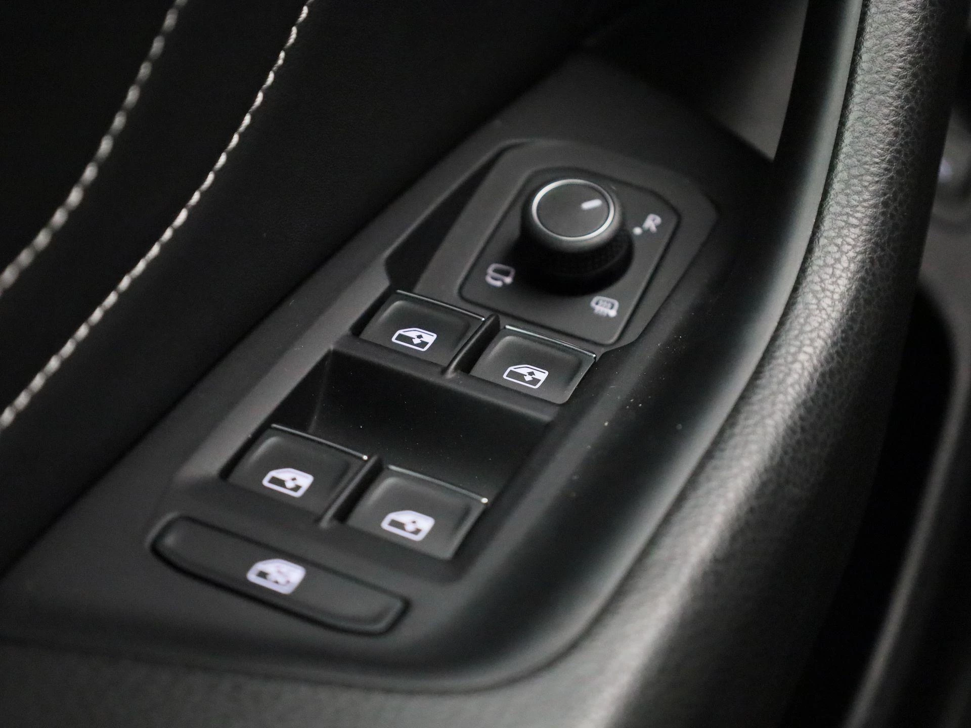 Volkswagen-Arteon-image-32