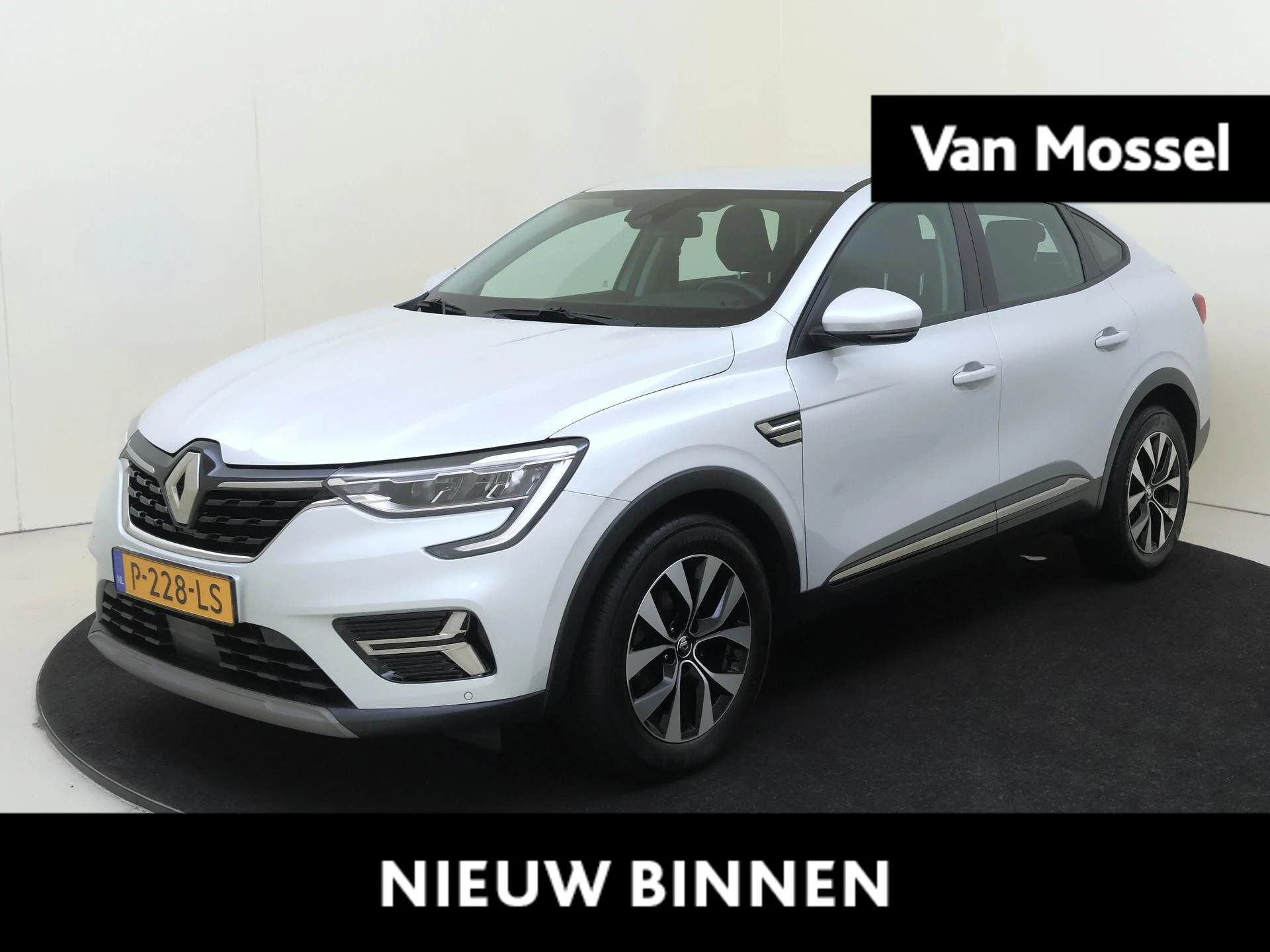 Renault-Arkana-image-0