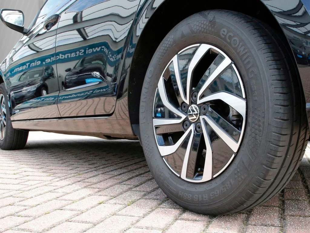 Volkswagen Polo VI 1.0 TSI DSG Life 15" Navi SHZ EPH LED