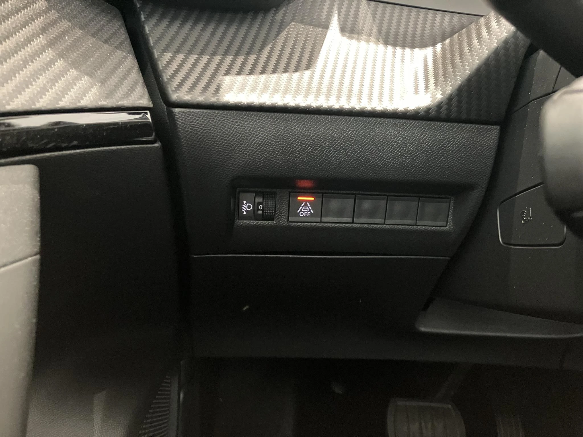 Peugeot-e-2008-image-20