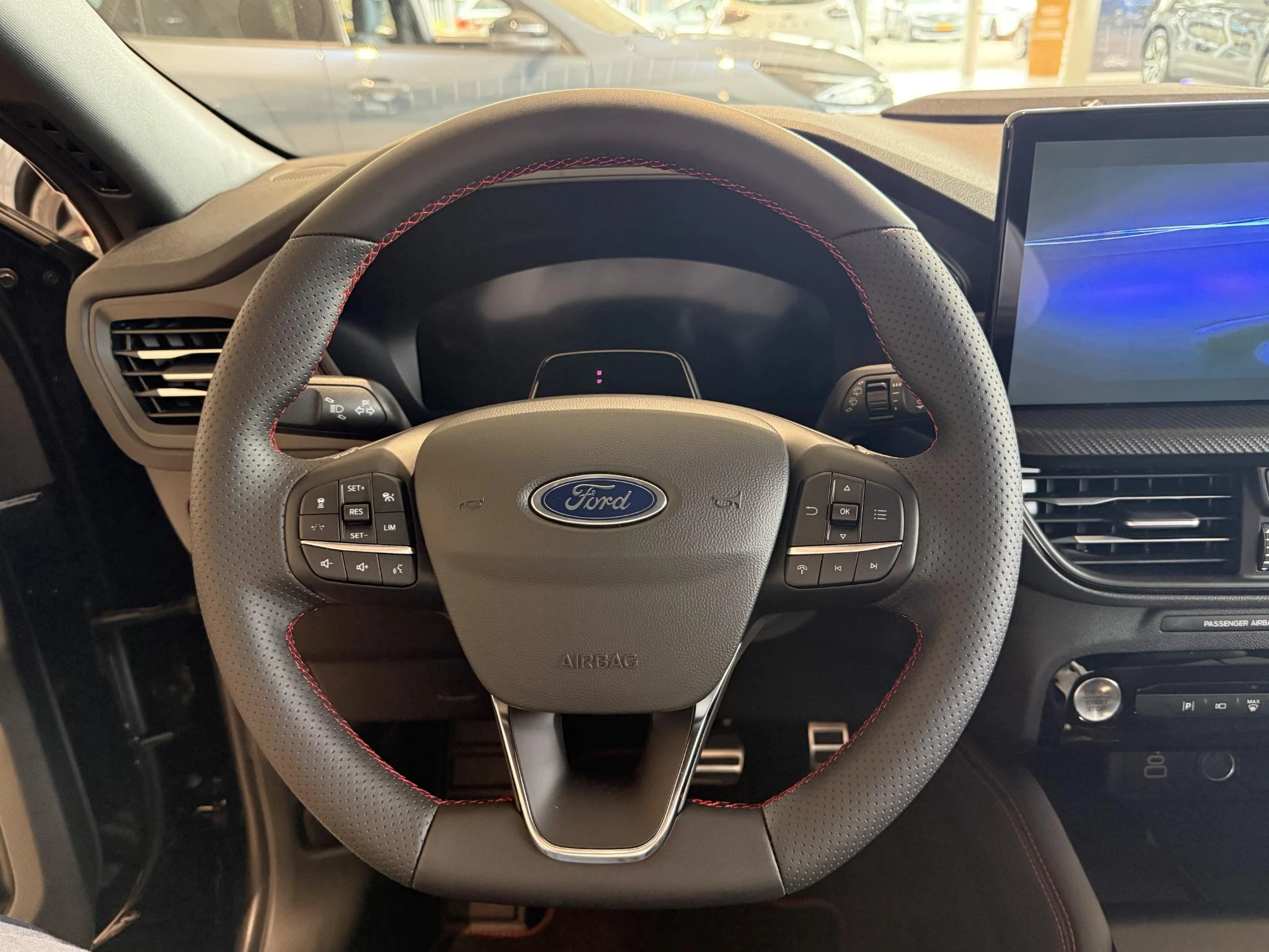 Ford-Kuga-image-9