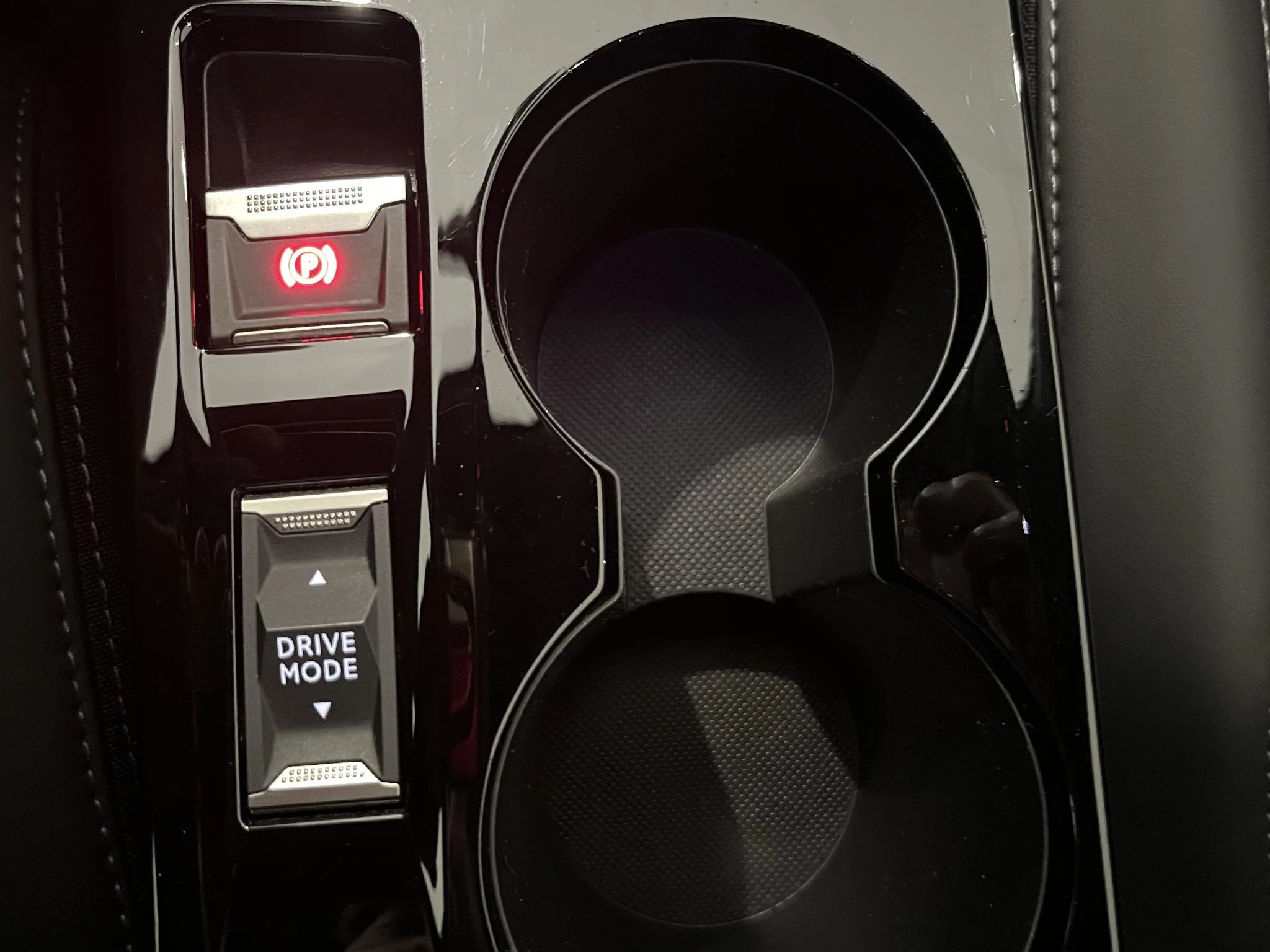 Peugeot-208-image-15