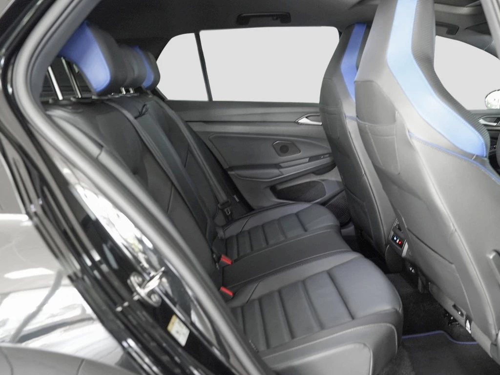 Volkswagen Golf VIII R 2.0 TSI 245 kW 4Motion