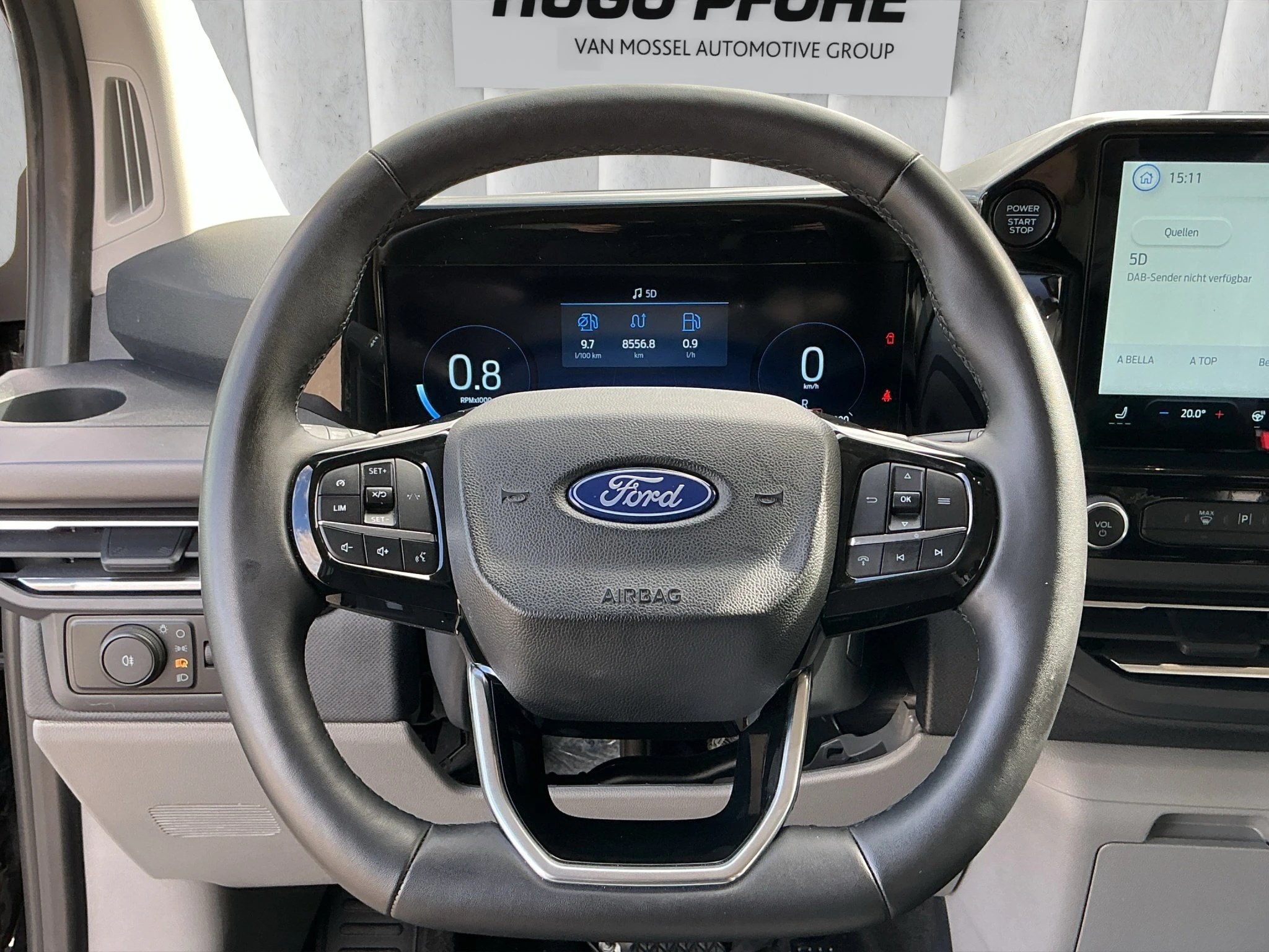 Ford-Tourneo Custom-image-12