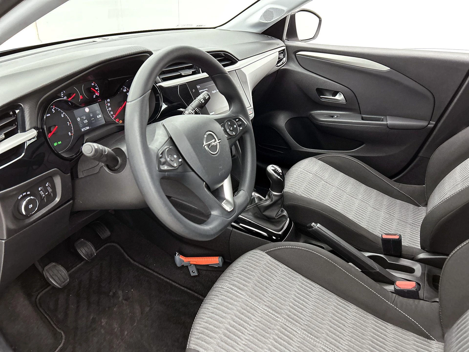Opel-Corsa-image-20