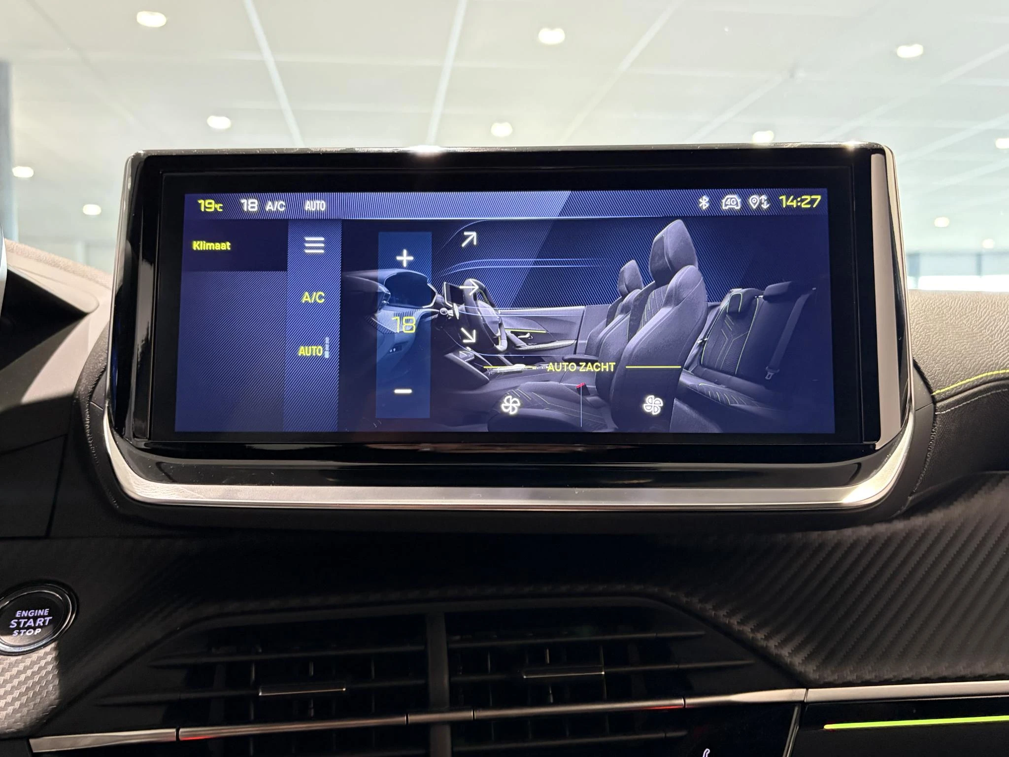 Peugeot-2008-image-16