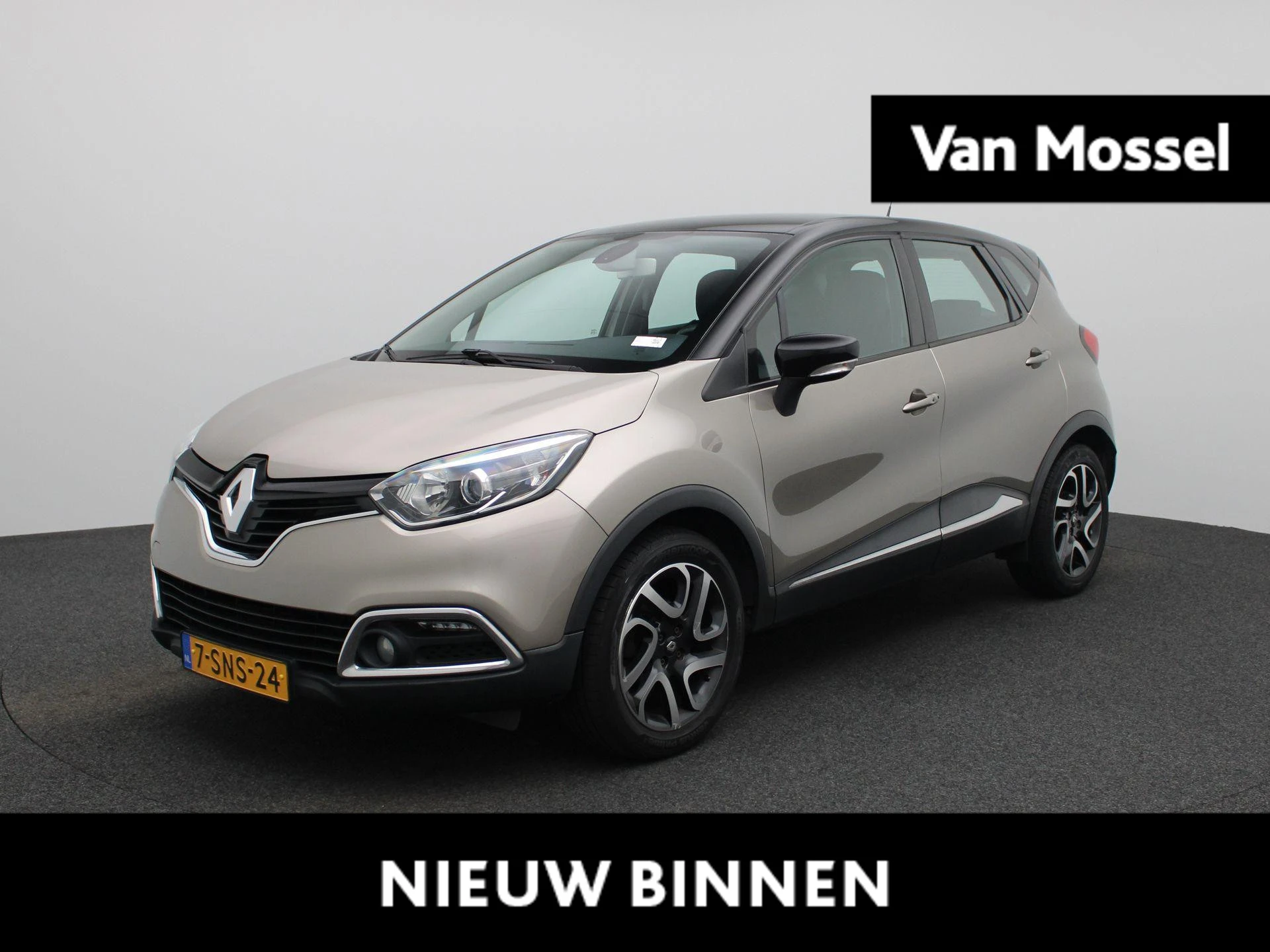 Renault-Captur-image-0