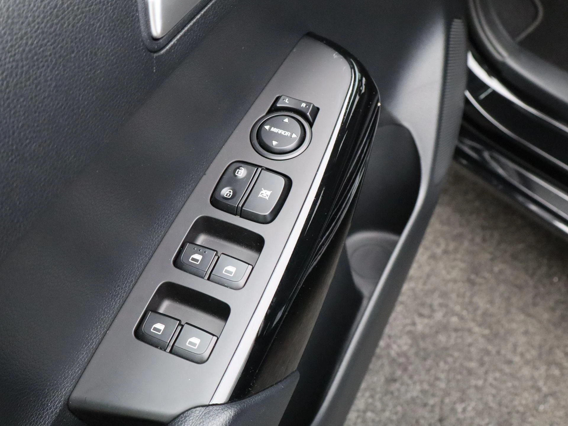 Kia-Picanto-image-24