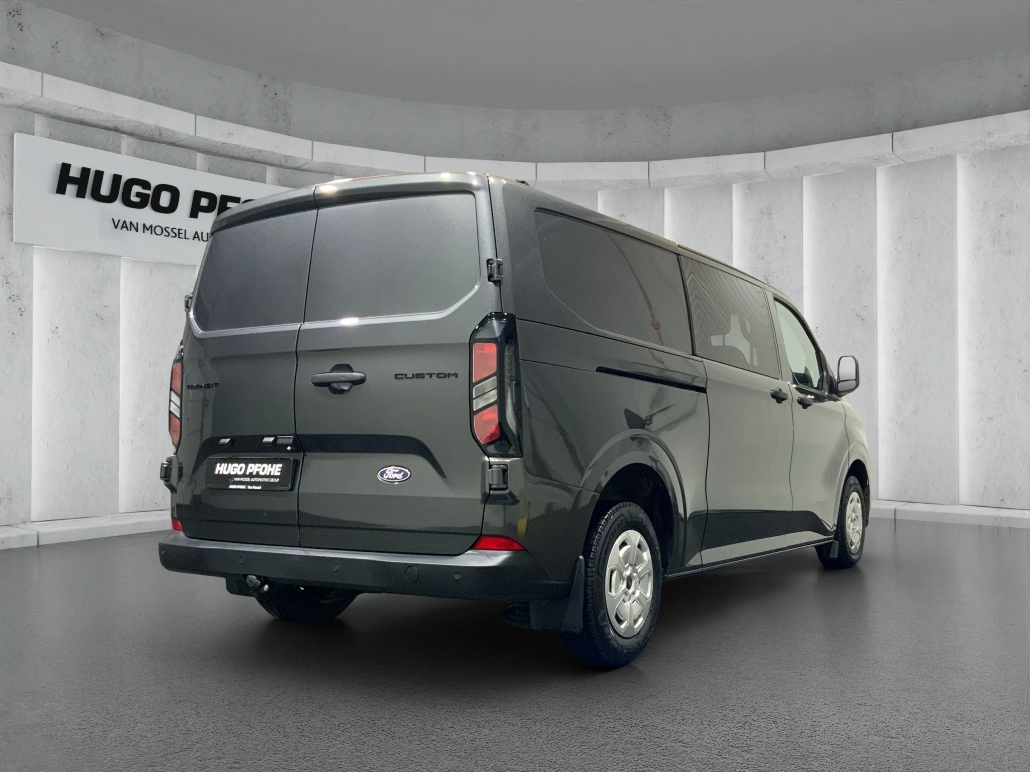 Ford-Transit Custom-image-4