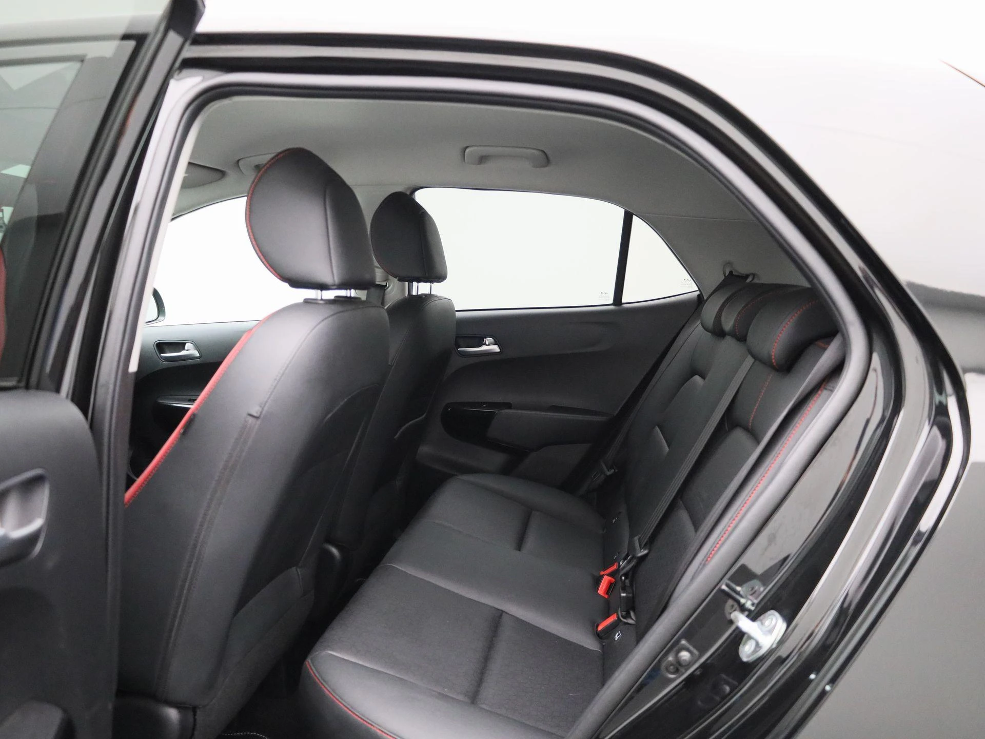 Kia-Picanto-image-9