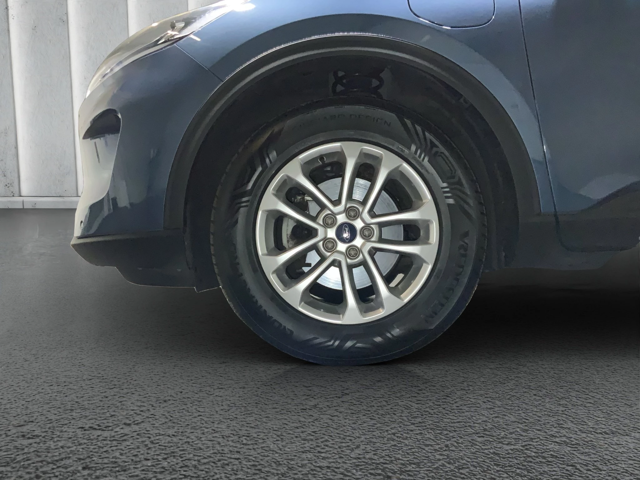 Ford Kuga Titanium 2.5l Duratec (PHEV) Autom. | Navi | GJR | Winter-Pkt.