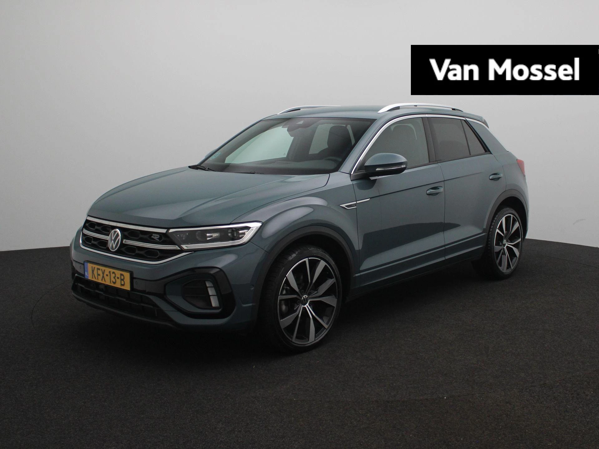 Volkswagen-T-Roc-image-0