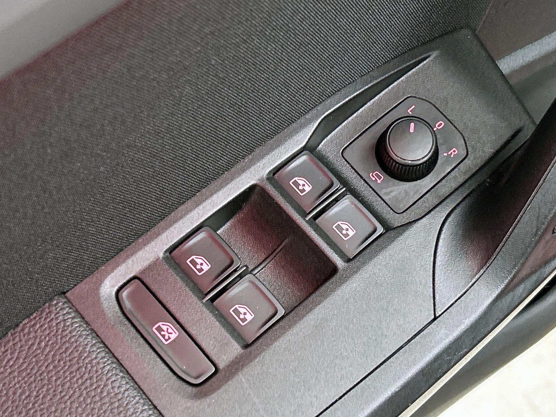 SEAT-Ibiza-image-27