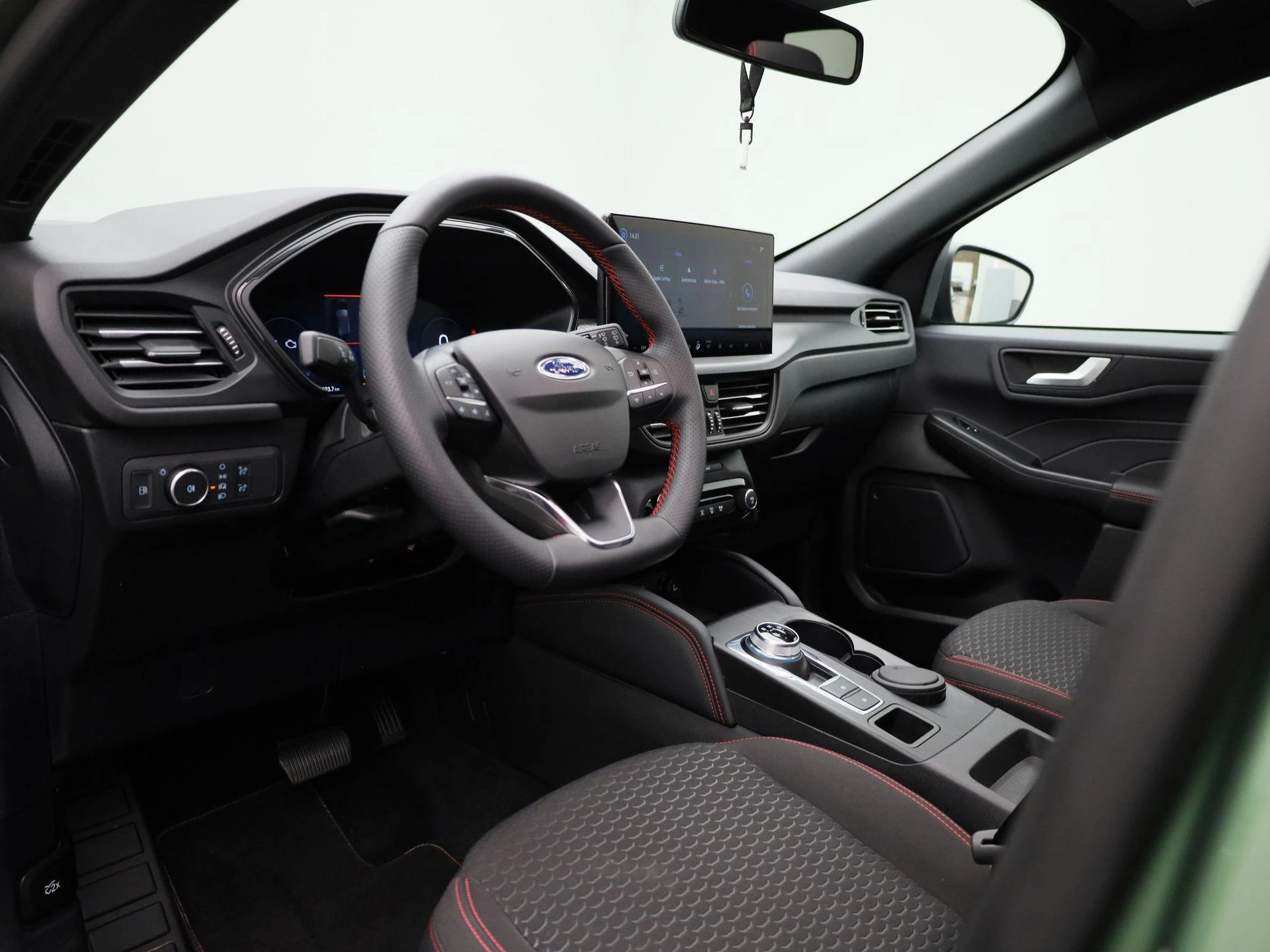 Ford-Kuga-image-31