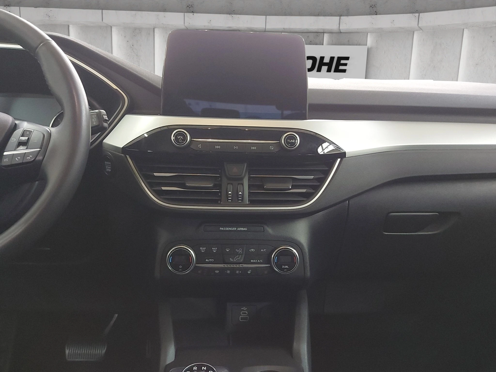 Ford-Kuga-image-14