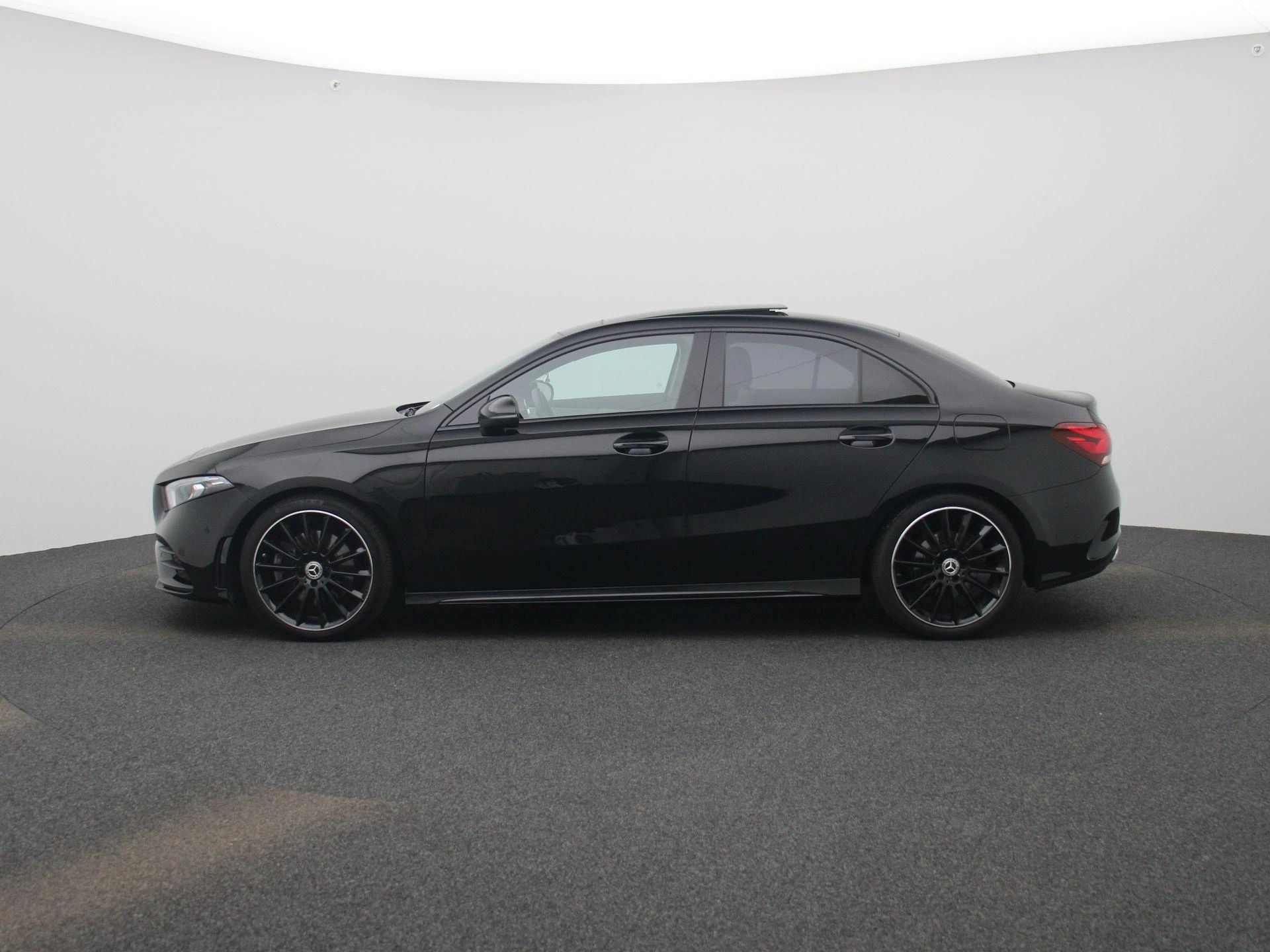 Mercedes-Benz A-Klasse 250 Premium