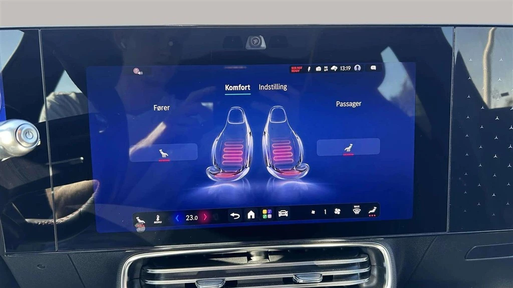 Mercedes-Benz-CLA-image-16