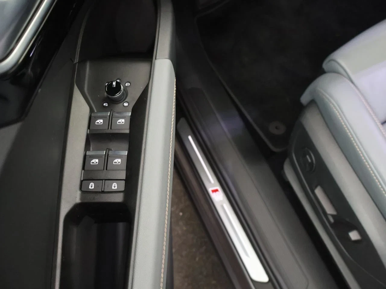 Audi-Q4 Sportback e-tron-image-25
