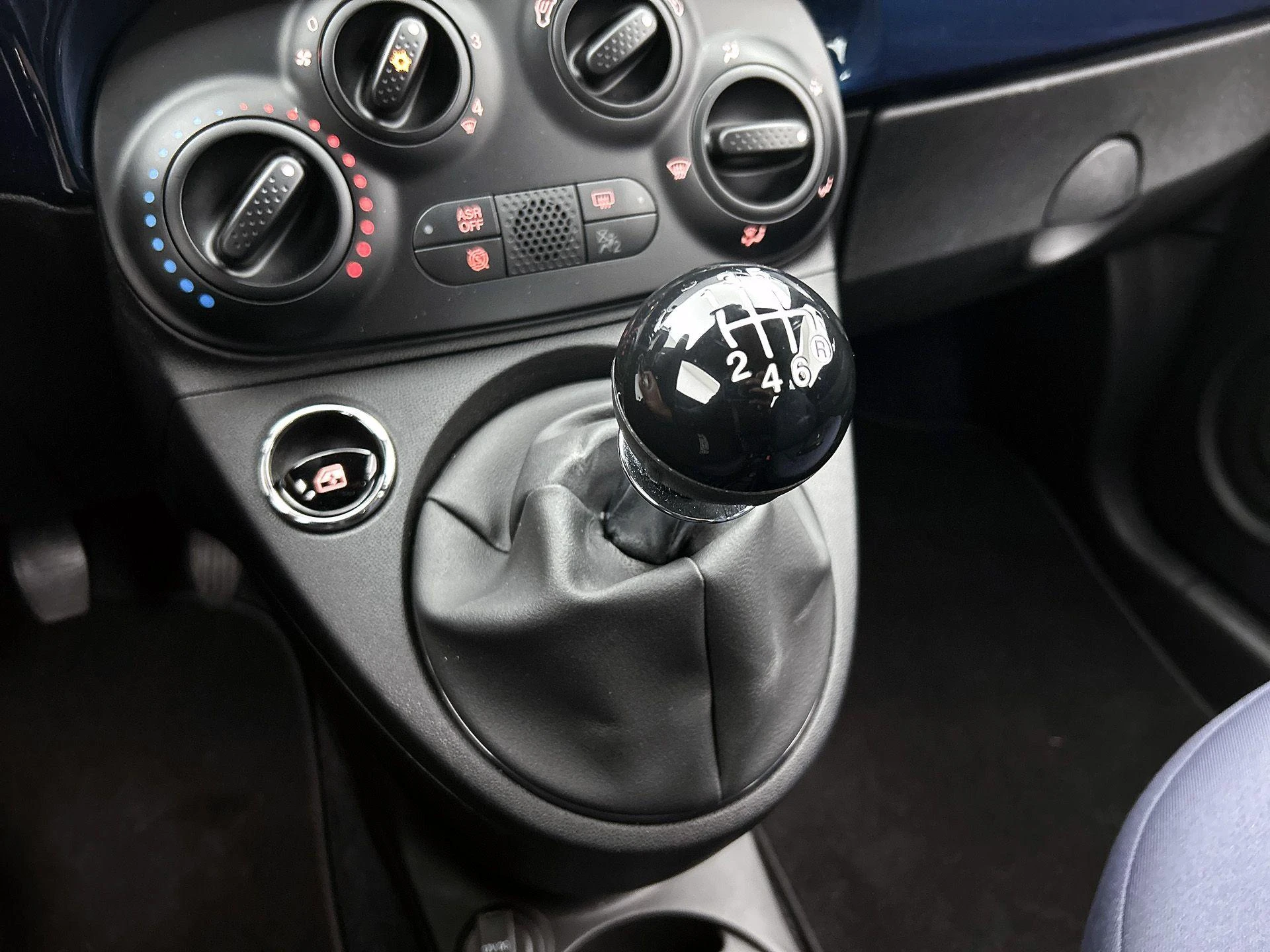 Fiat-500-image-12
