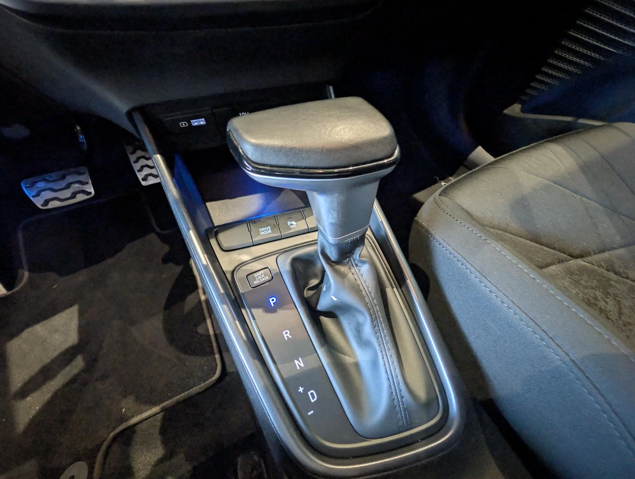 Hyundai-Bayon-image-18