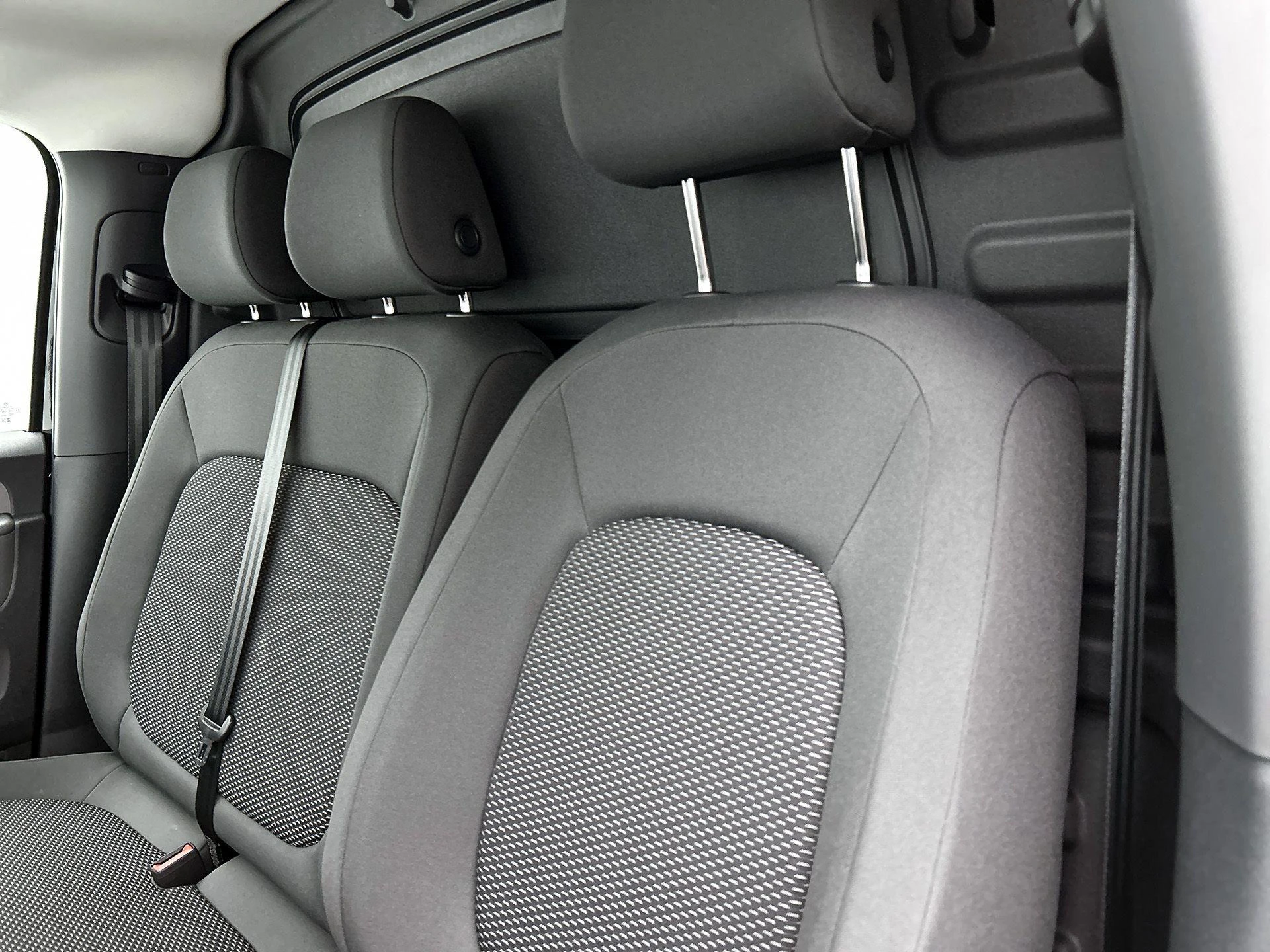Volkswagen-ID. Buzz Cargo-image-10