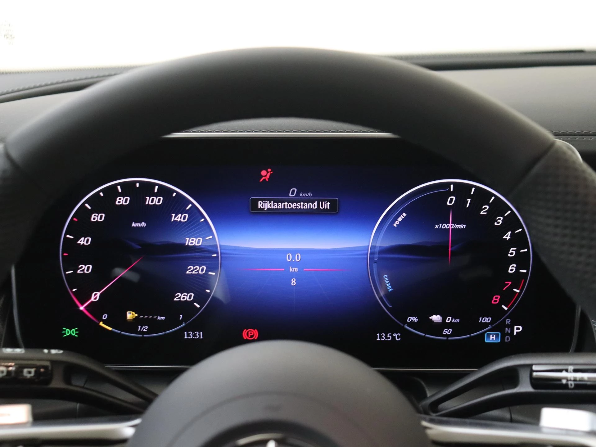 Mercedes-Benz-GLC-image-11
