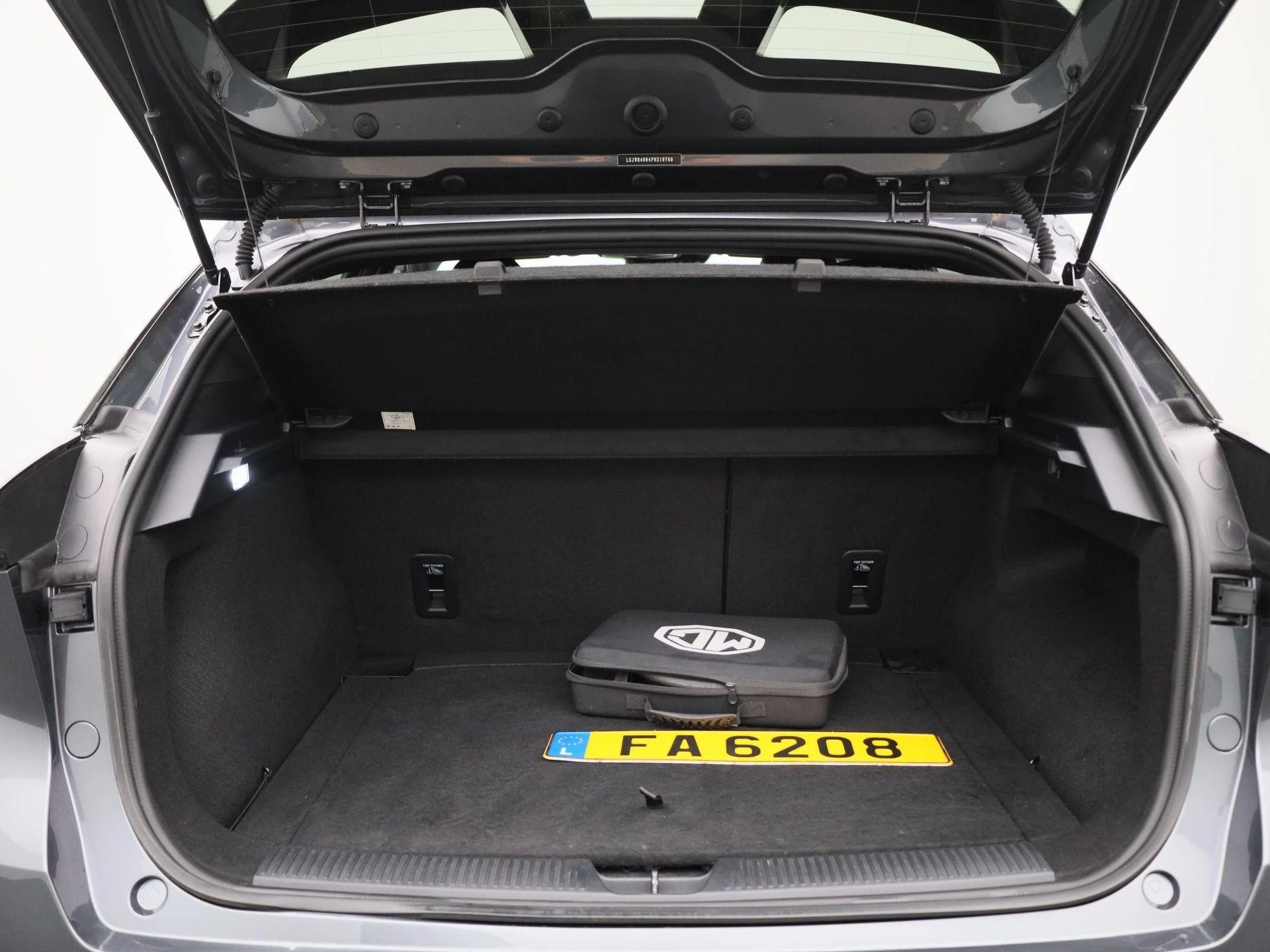 MG MG4 64 kWh Luxury
