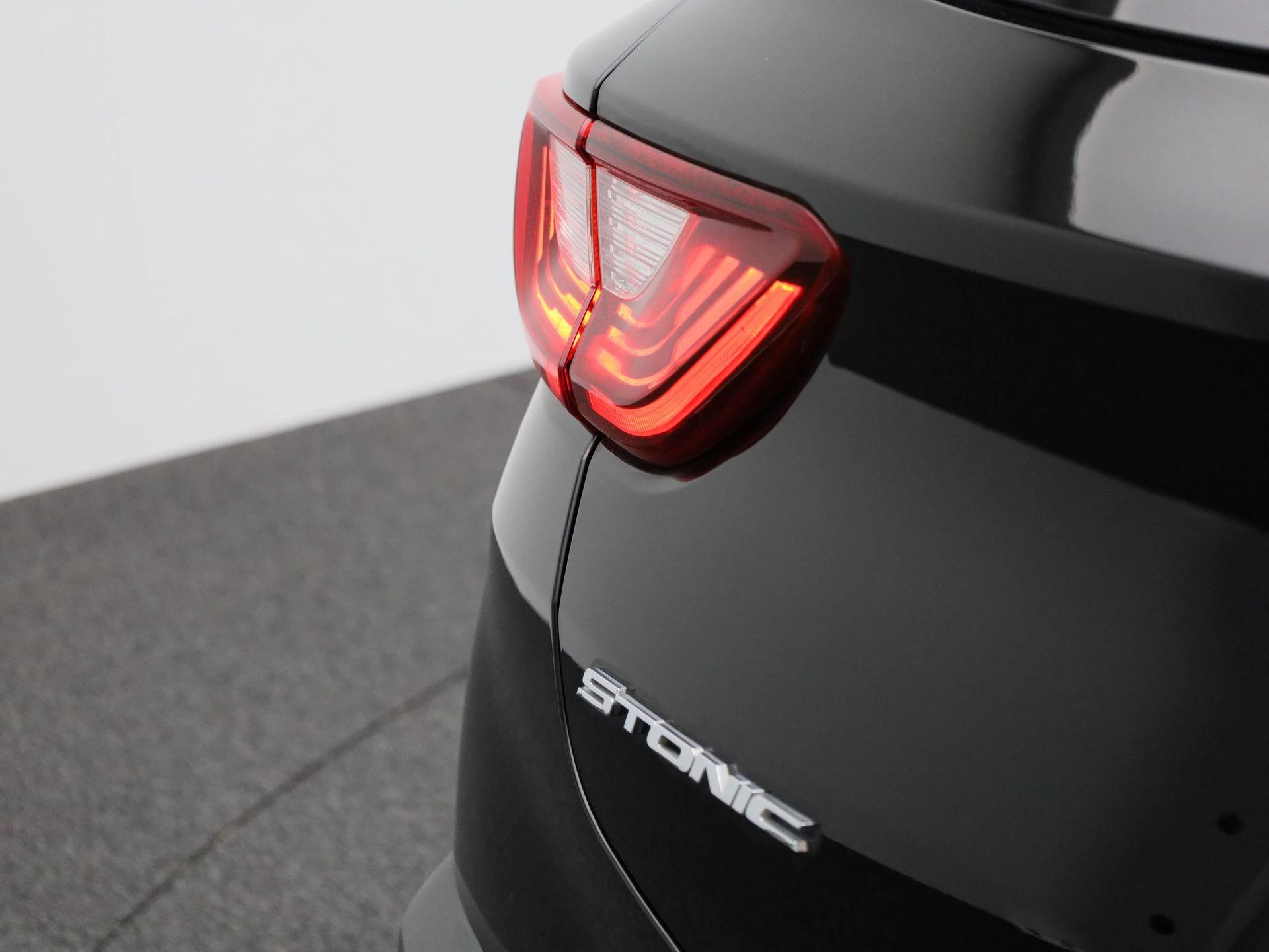 Kia Stonic 1.0 T-GDI 100PK