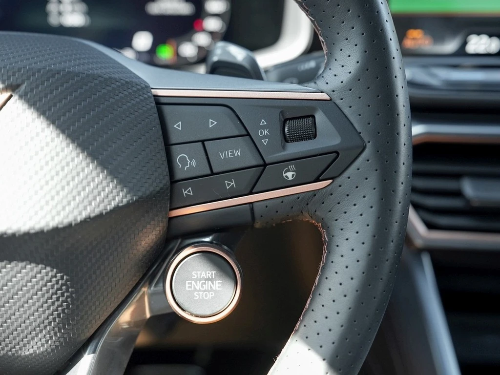 CUPRA Formentor 2.0 TSI DSG VZ Black Edition Akrapovic