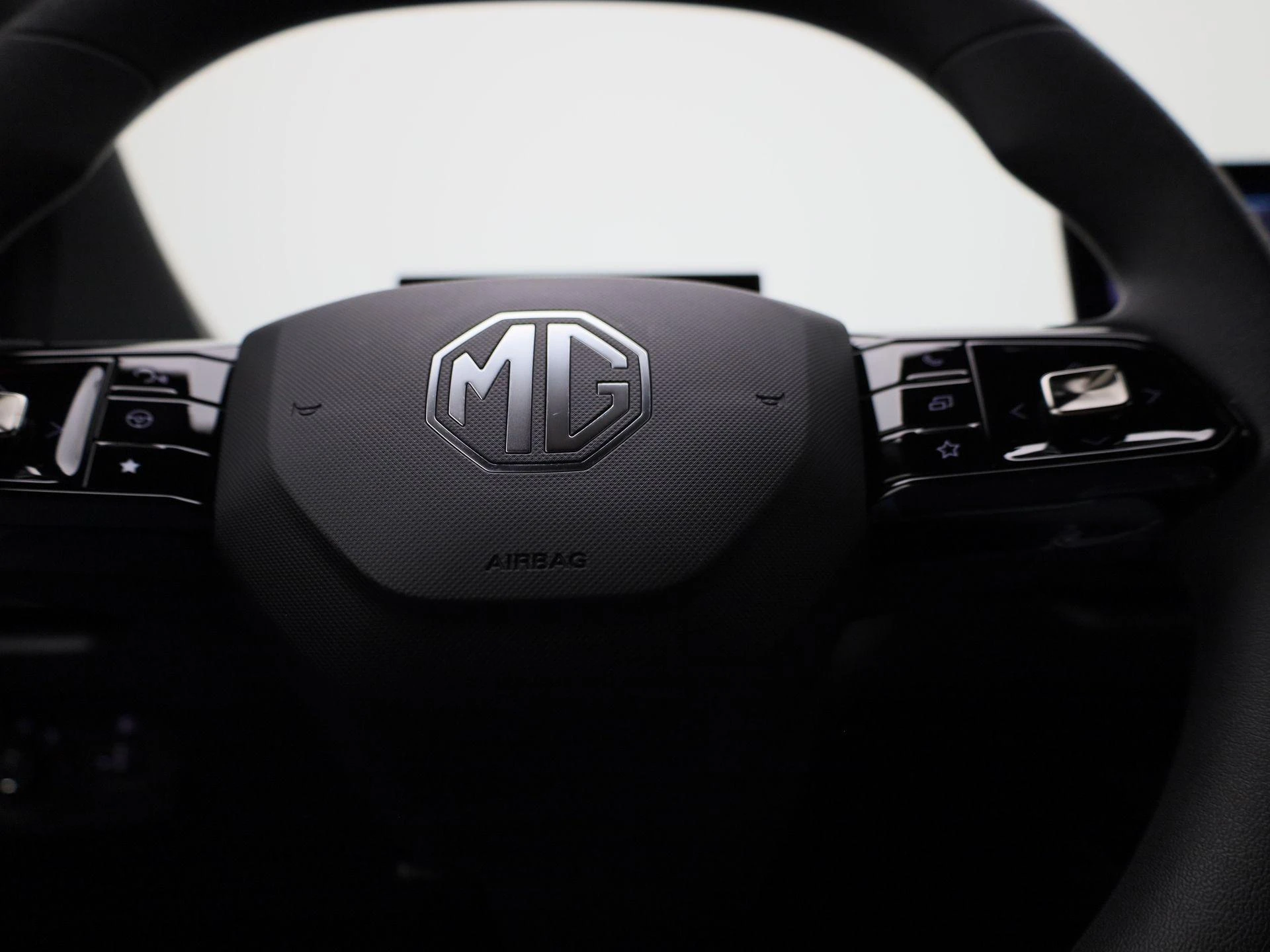MG-MG4-image-25