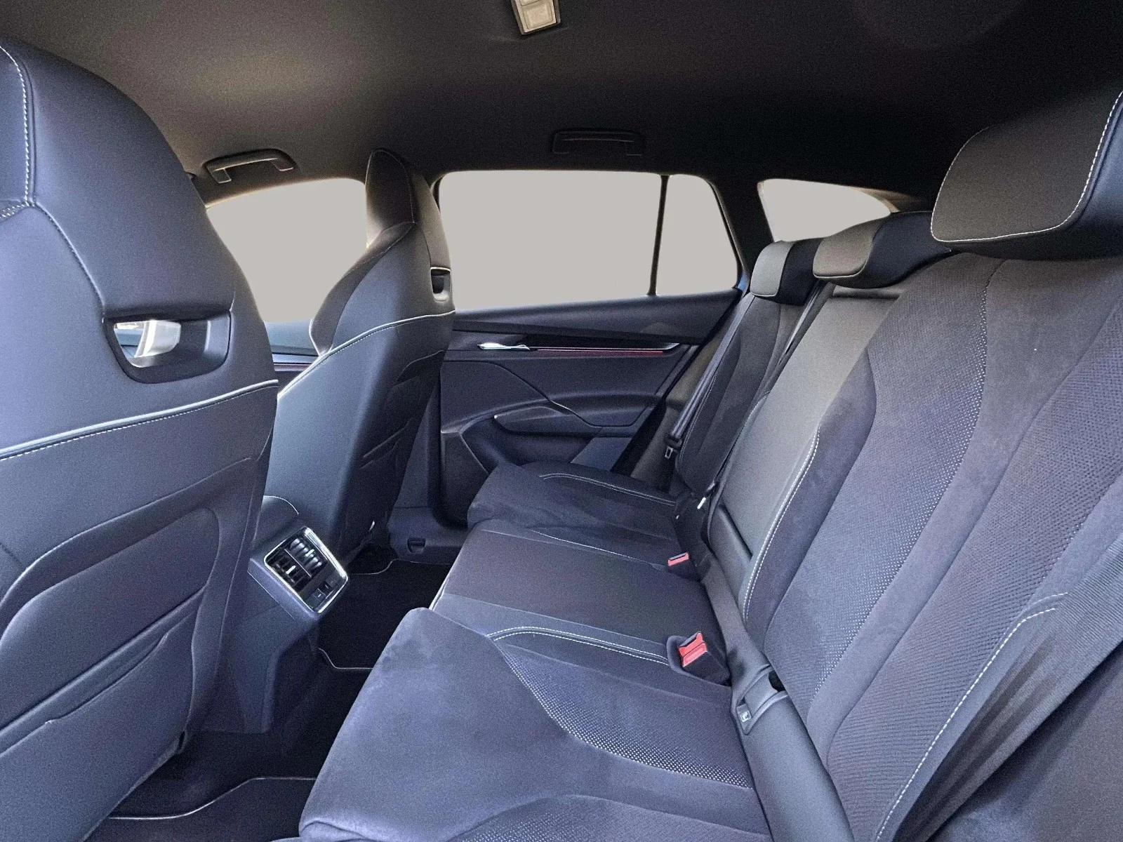 Škoda-Enyaq iV-image-18