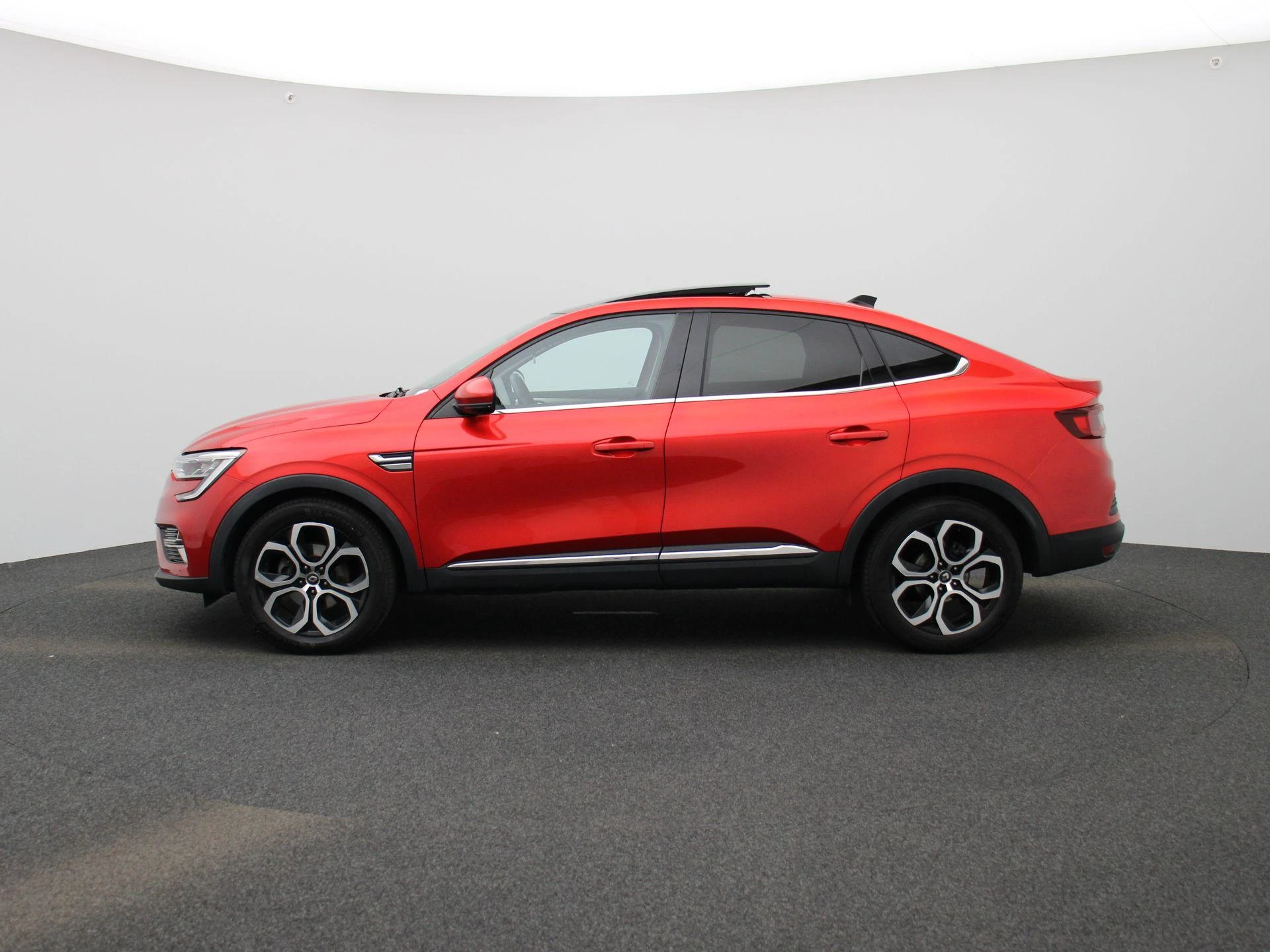 Renault-Arkana-image-3
