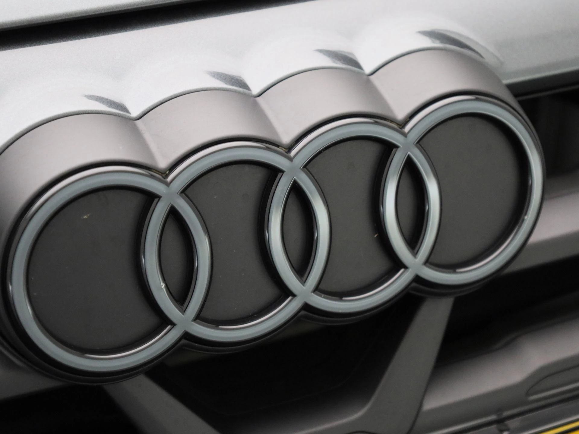 Audi A3 Sportback 40 TFSI e S edition 204 PK