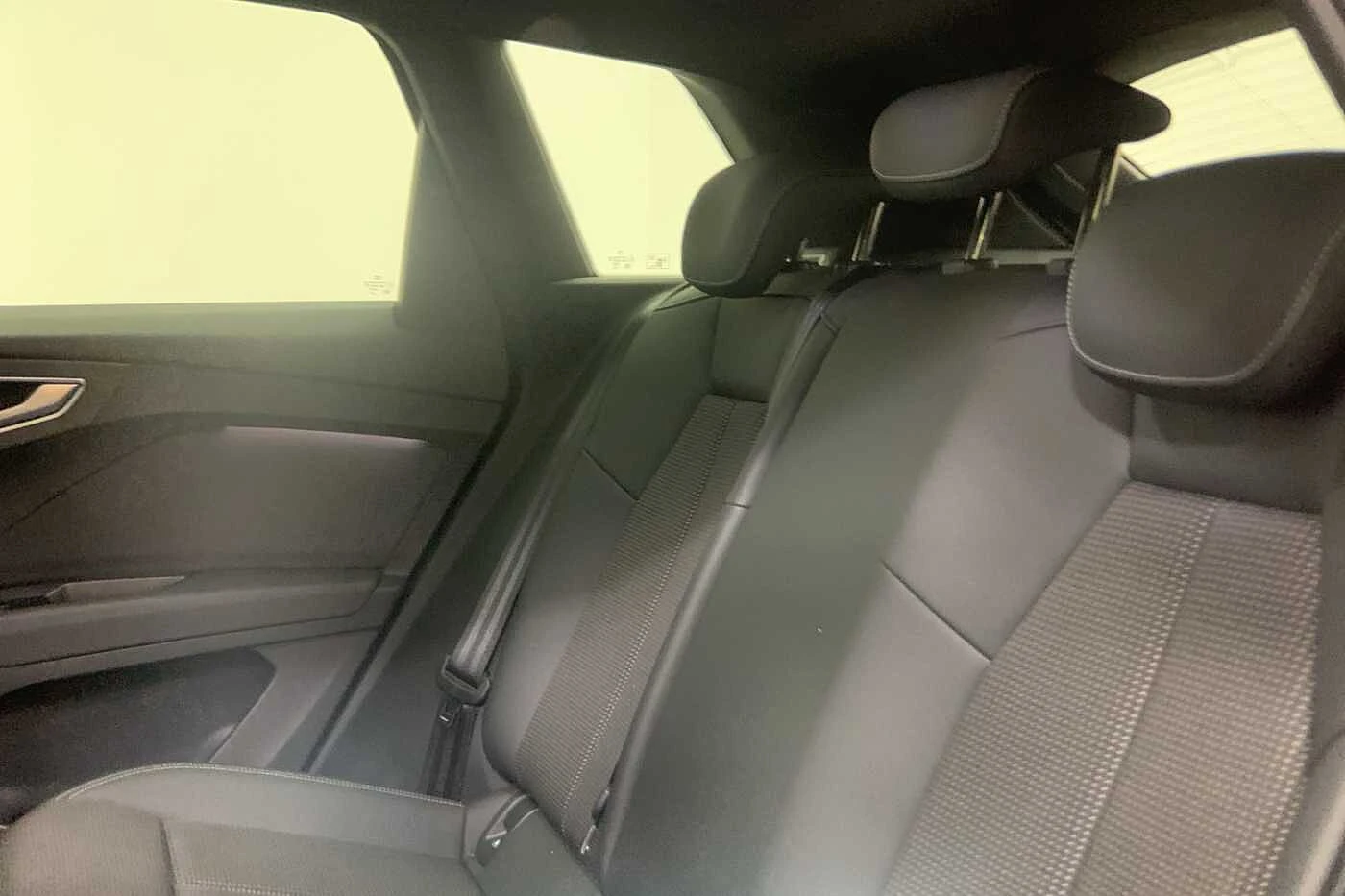 Audi-Q4 e-tron-image-9