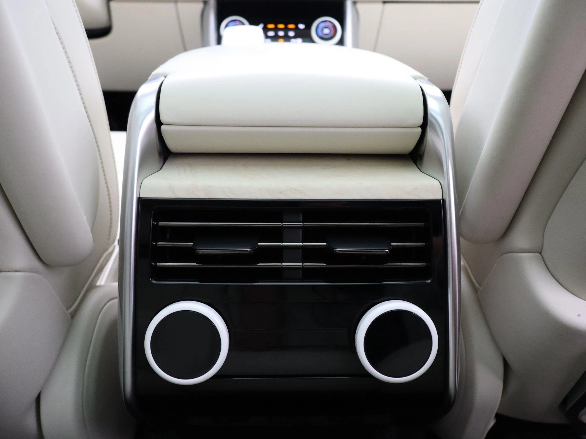 Land Rover Range Rover 3.0 P510e SV PHEV