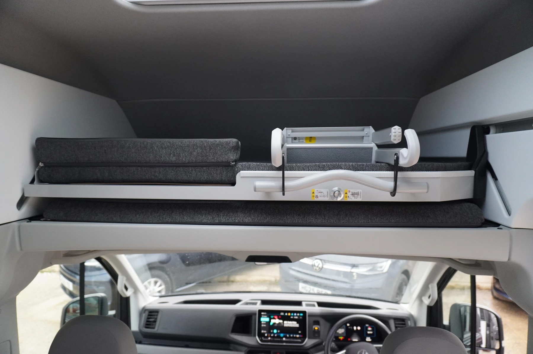 Volkswagen-California-image-11