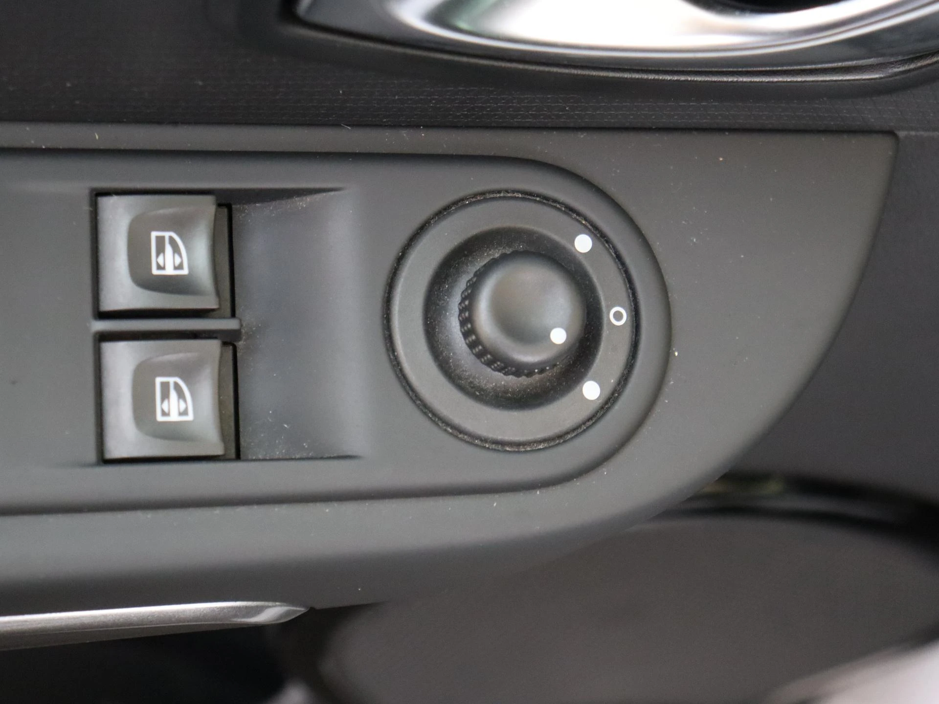 Renault-Clio-image-24