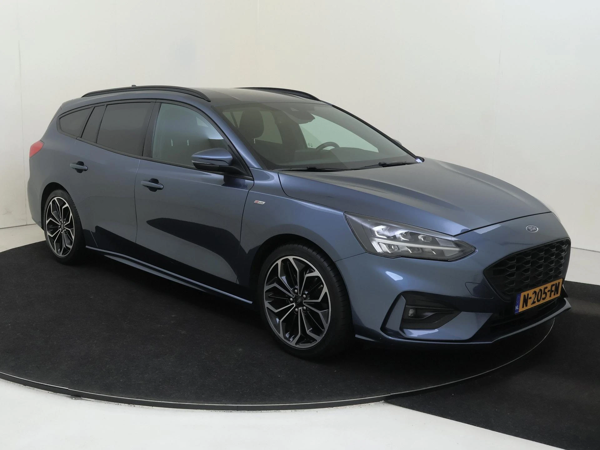 Ford-Focus-image-2