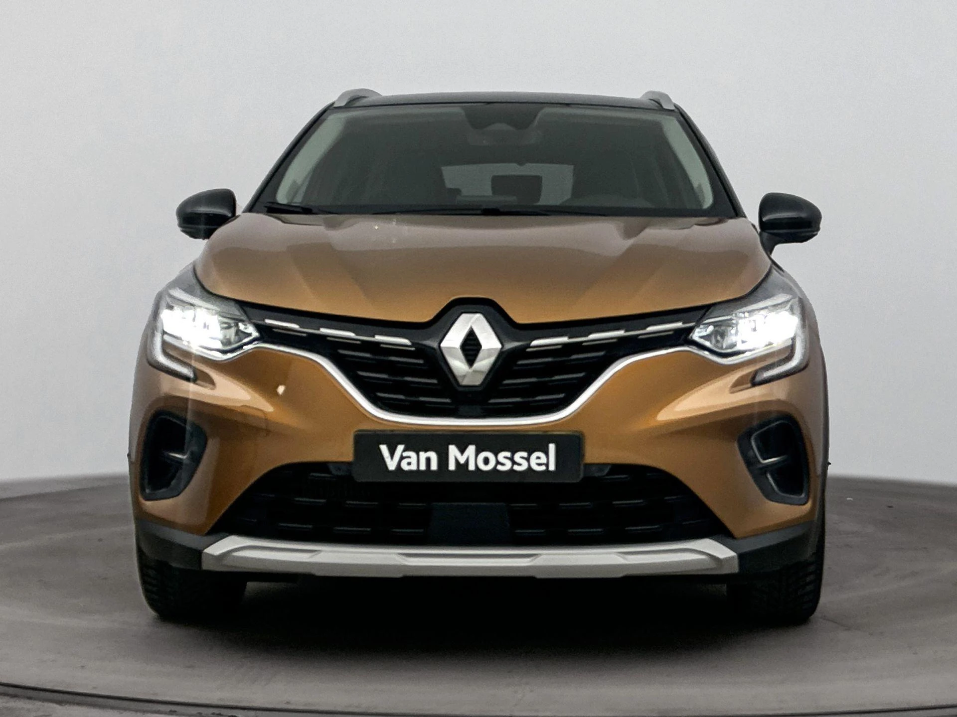 Renault-Captur-image-4