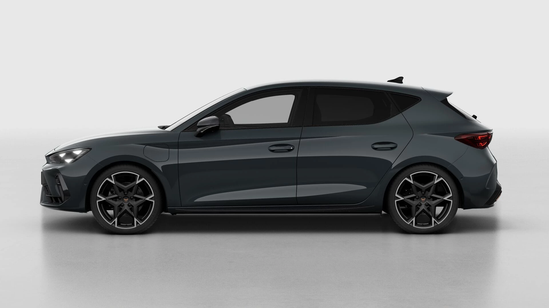CUPRA-Leon-image-2