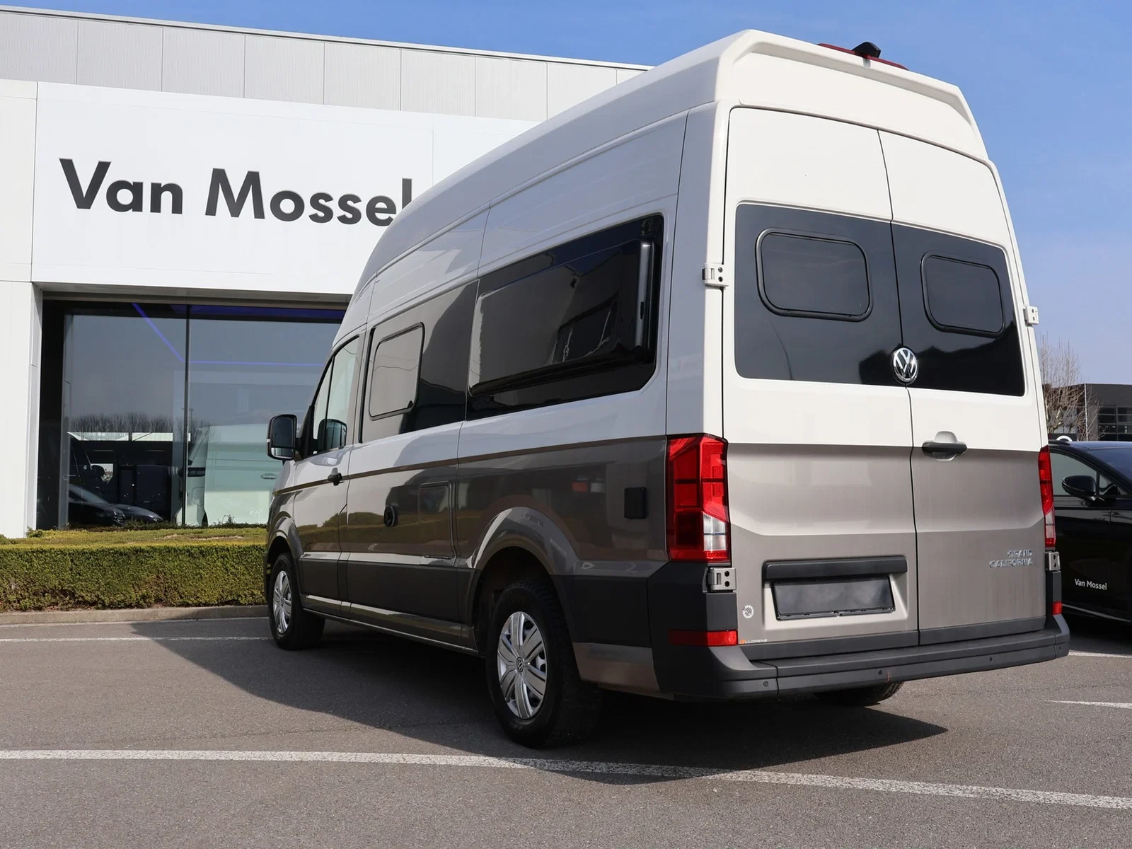 Volkswagen Crafter 35 Fourgon Mwb Hr Dsl Grand California 600