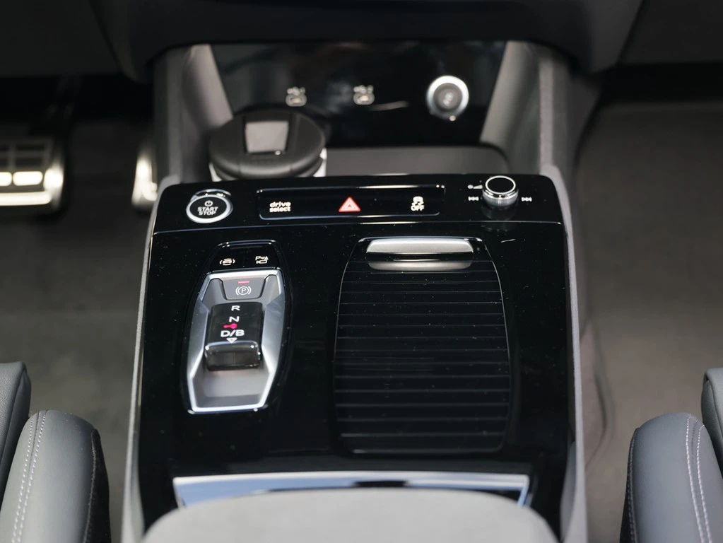 Audi Q6 e-tron SUV quattro 315 kW