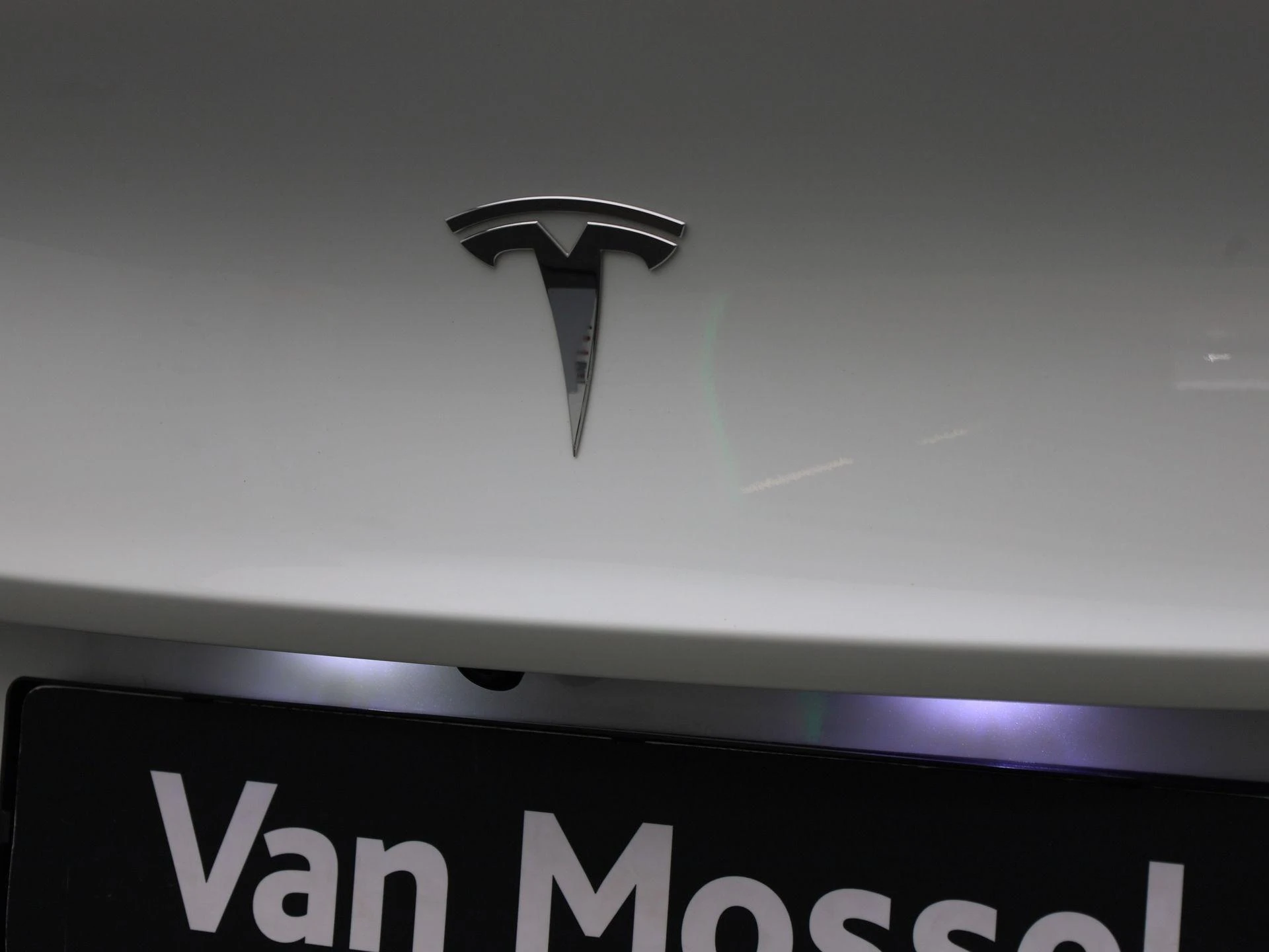 Tesla-Model Y-image-37