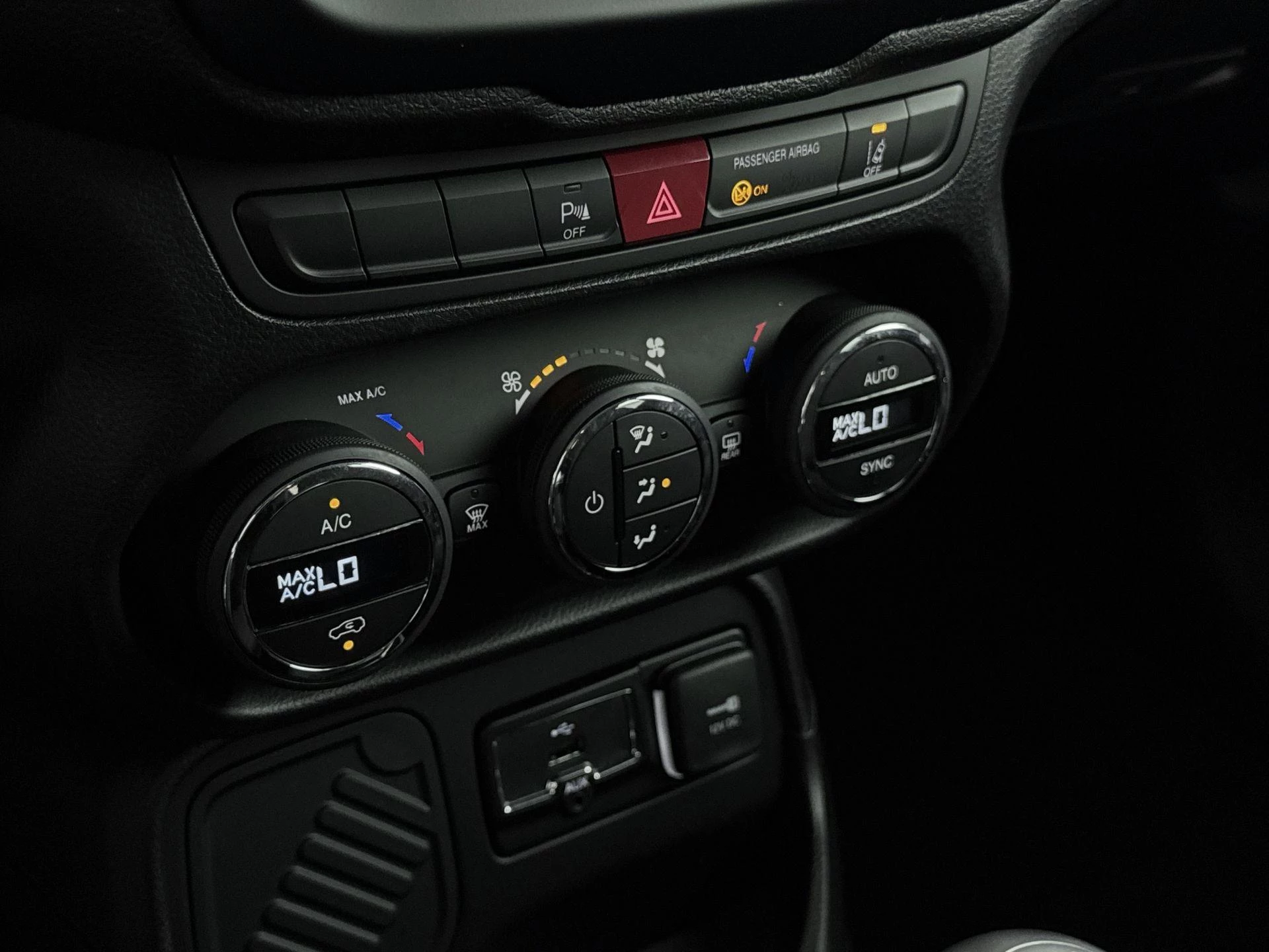 Jeep Renegade 1.4 MultiAir 165 Pk Limited