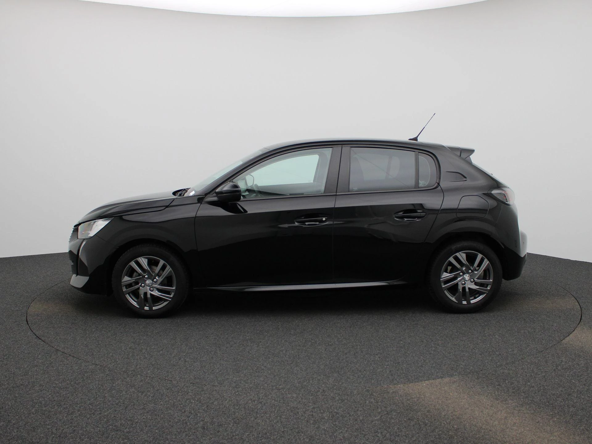 Peugeot-208-image-3