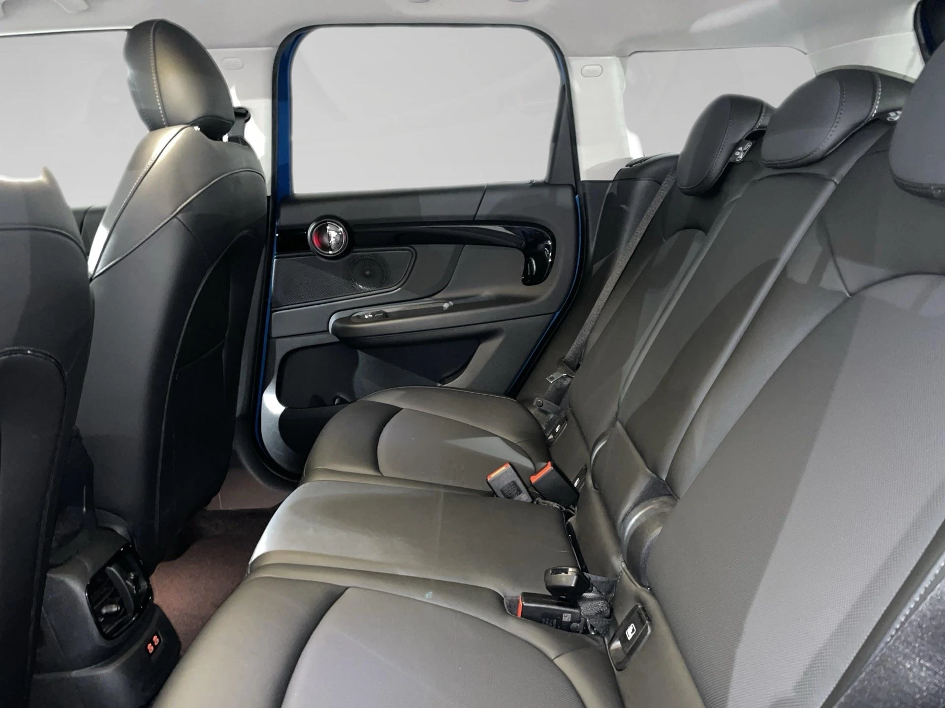 MINI-Countryman-image-10