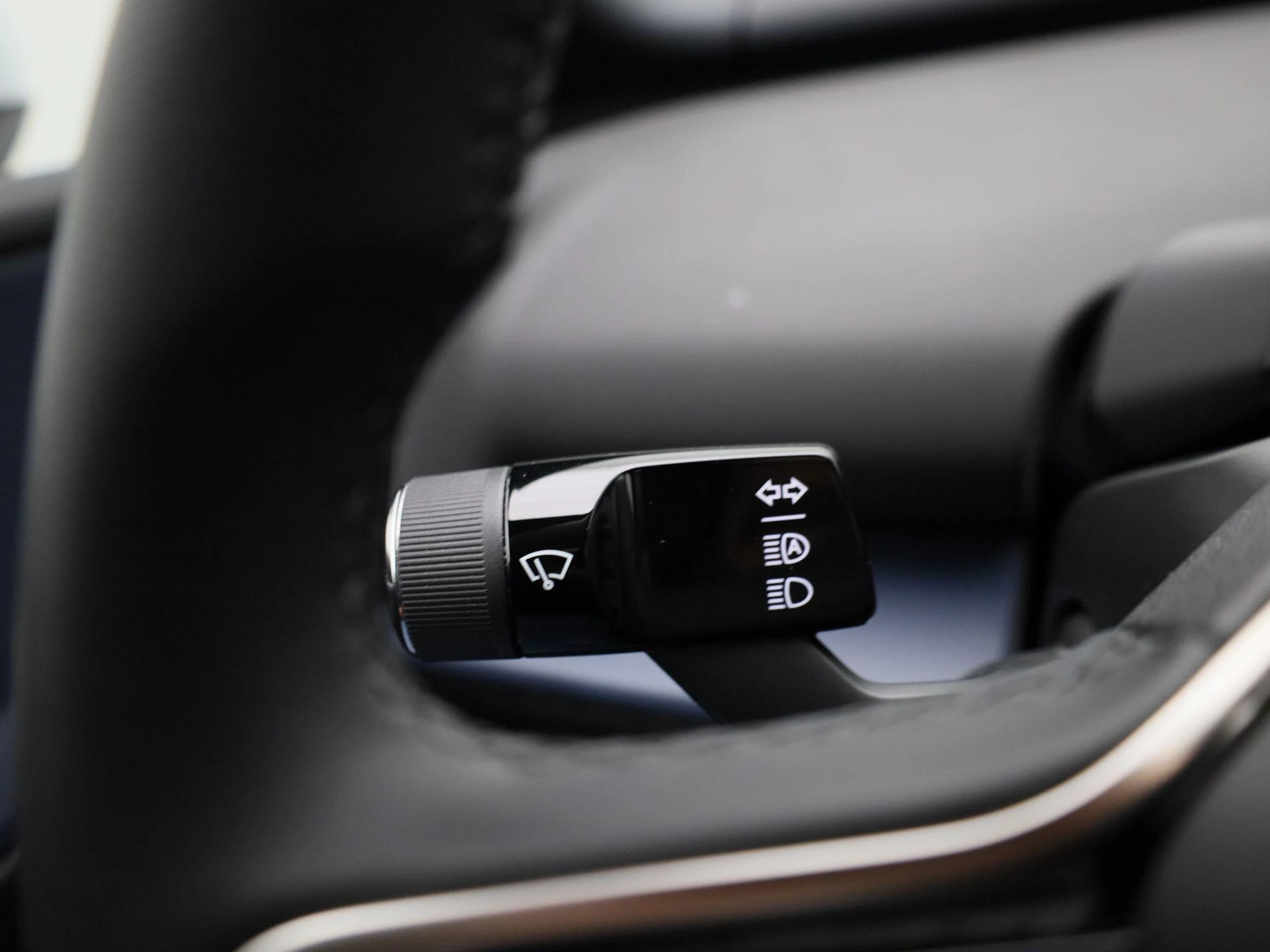 Volvo-EX30-image-26