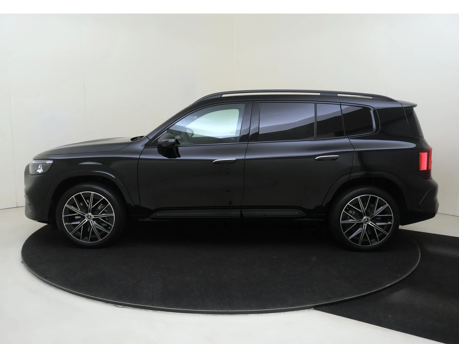 Mercedes-Benz GLB 250+ Business Solution AMG 85.5 kWh